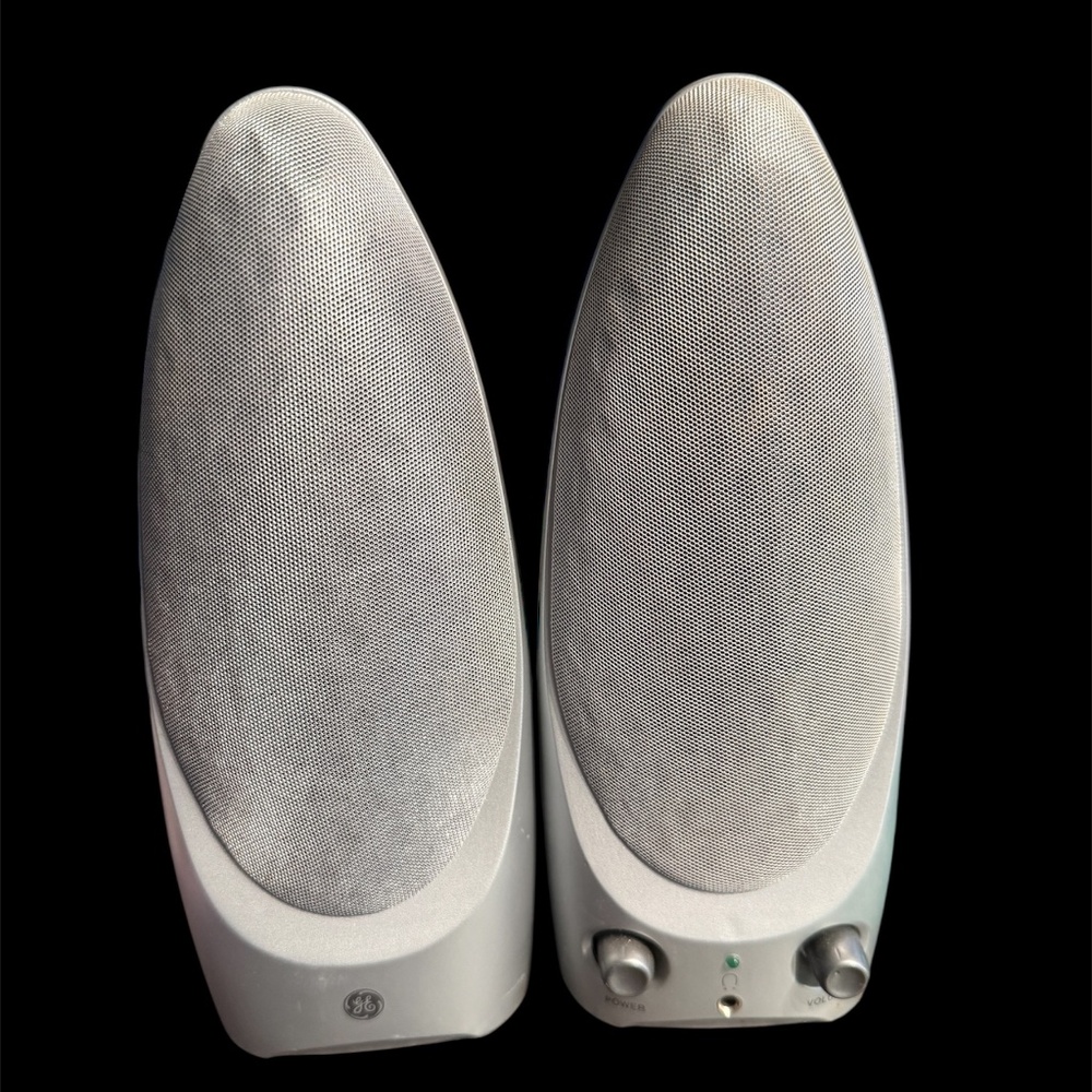 GE 2.0 Multimedia Speakers Computers & Gaming Systems Compatible